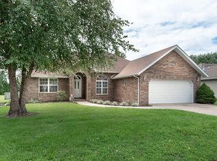 3632 W Oak Run St, Battlefield, MO 65619