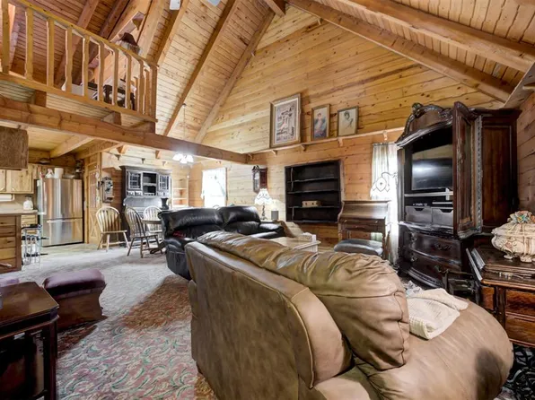 10 Timber Oaks Rd, McLoud, OK 74851