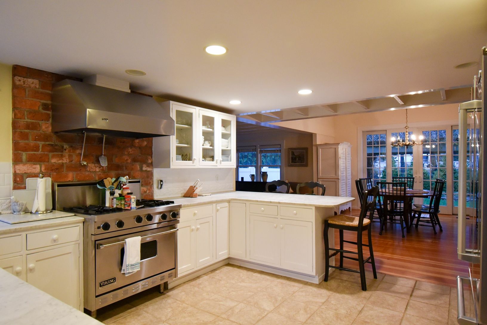  Stainless Steel Appliances