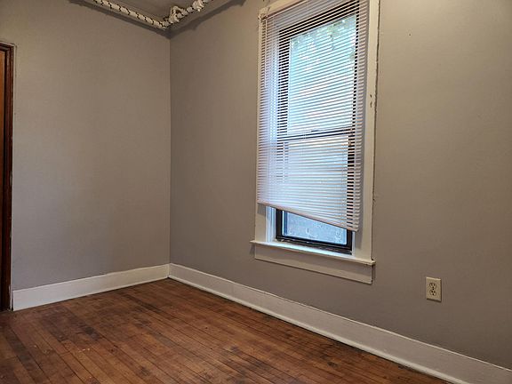 5th image of 2250 W 21st Pl #1