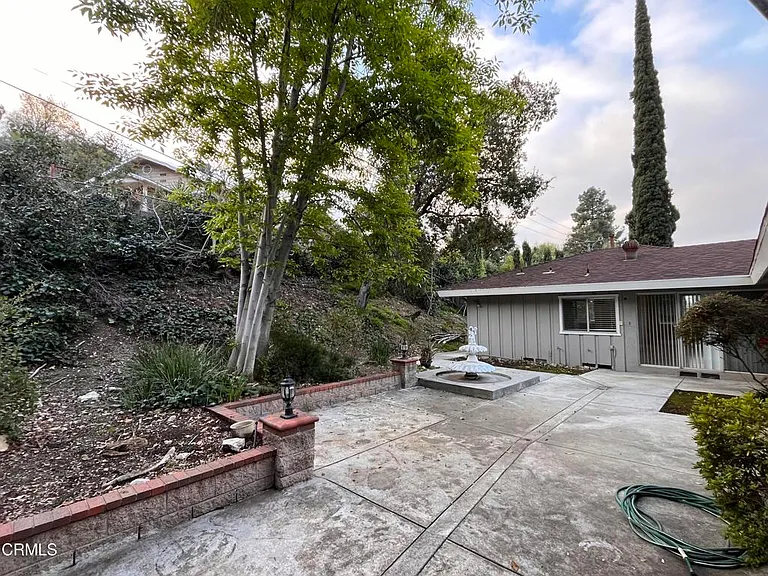 5154 Crown Ave — Photo 11
