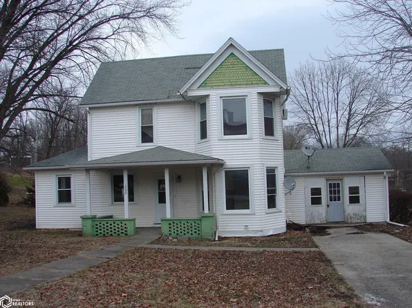 300 Dodge St, Keosauqua, IA 52565