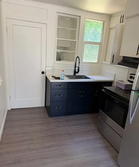 4332 NE Jarrett St #B — Photo 1