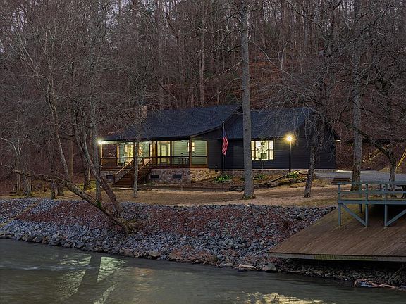 4th image of 480 Riveredge Ln