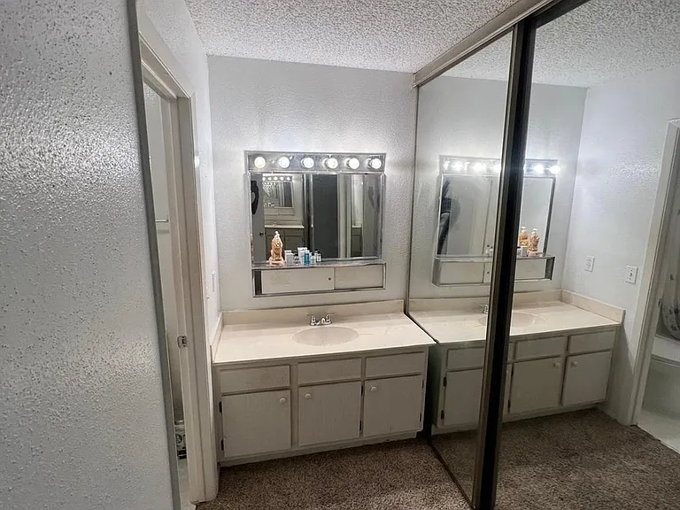 6843 Greenway Chase St #6843 — Photo 3