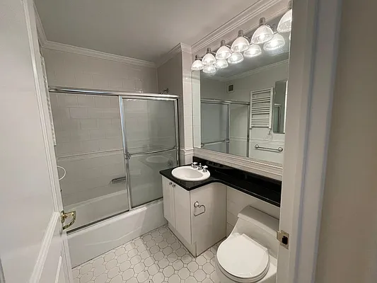 Rented by Douglas Elliman | media 5