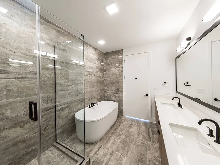 The Crescent Residences — Photo 18