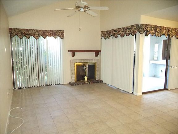 3rd image of 4126 Pinelake Ln APT 102