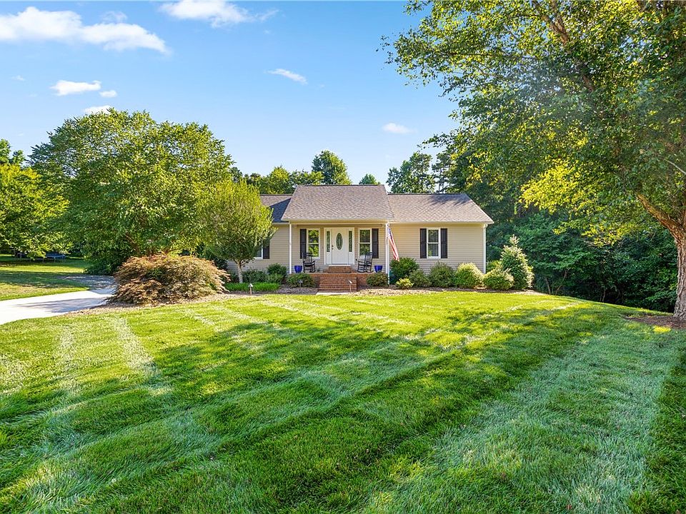 703 Rockwood Dr, Graham, NC 27253 Zillow