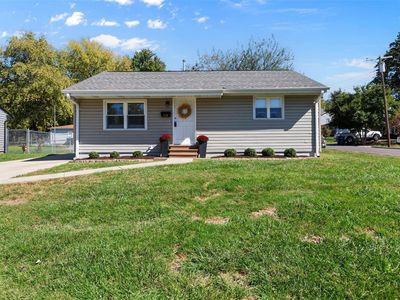 1118 Sanders Dr, Saint Louis, MO, 63126