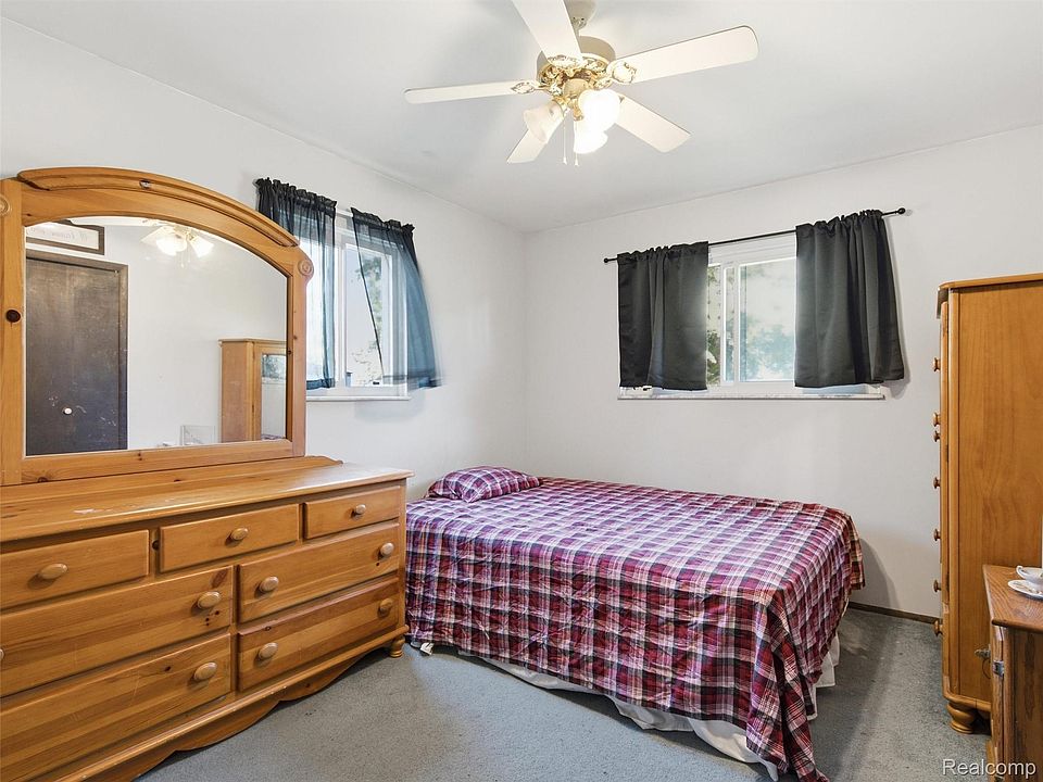 1810 Dunwoodie St, photo 17