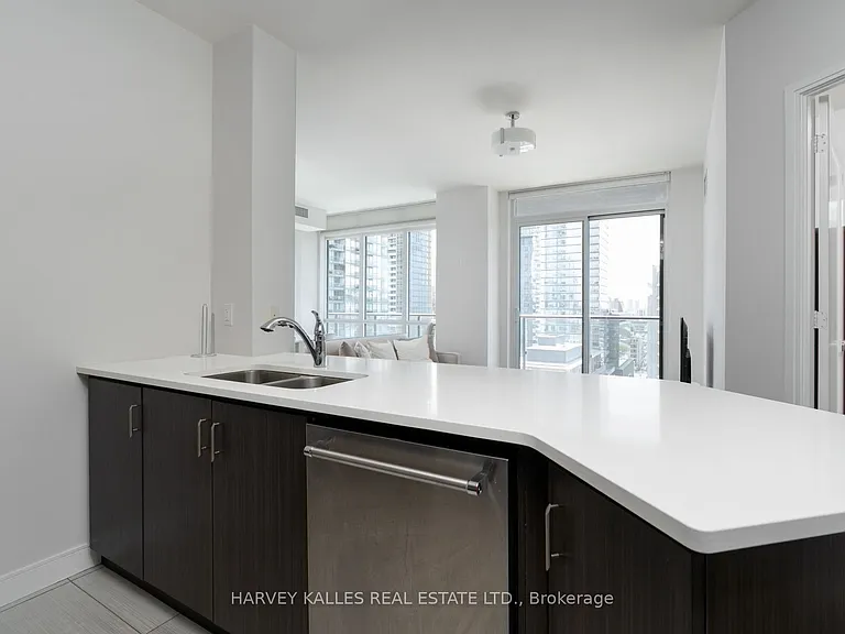 825 Church St #1609 — Photo 13