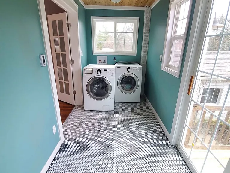 5717 Colerain Ave — Photo 6