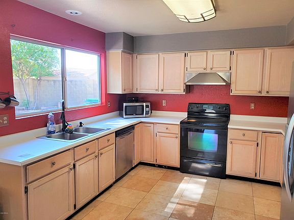5th image of 6647 E Fairbrook Cir