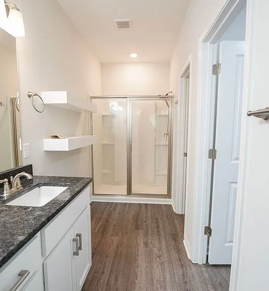 24 Crown Ct — Photo 12