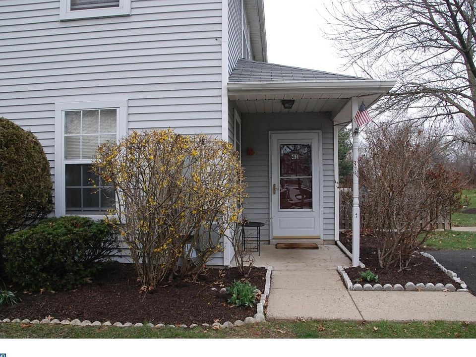 1st image of 41 Everett Dr #143