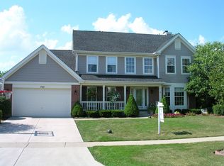 762 Brookstone Rd, Grayslake, IL 60030