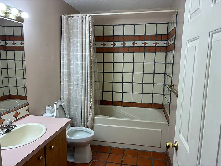 326 Sasamat Ln #1112 — Photo 22