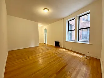 Rented by Lang Realty LLC