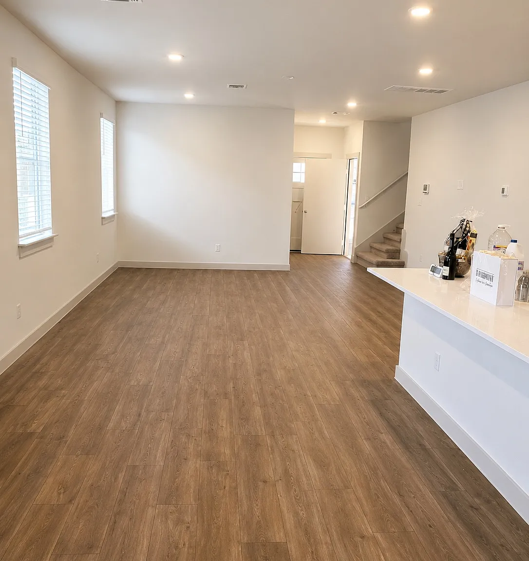 4 bed, 2314 sqft, $2,500 — Photo 3