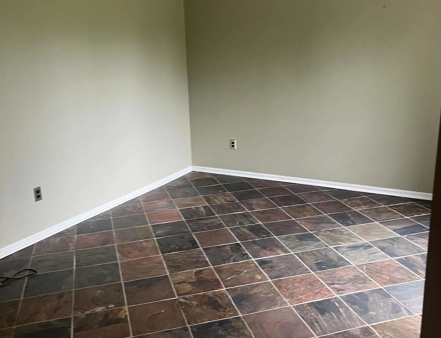 3 bed, 2.5 bath, 1764 sqft, $2,600 — Photo 3