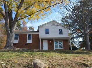 1115 Plumstead Rd, Charlotte, NC 28216