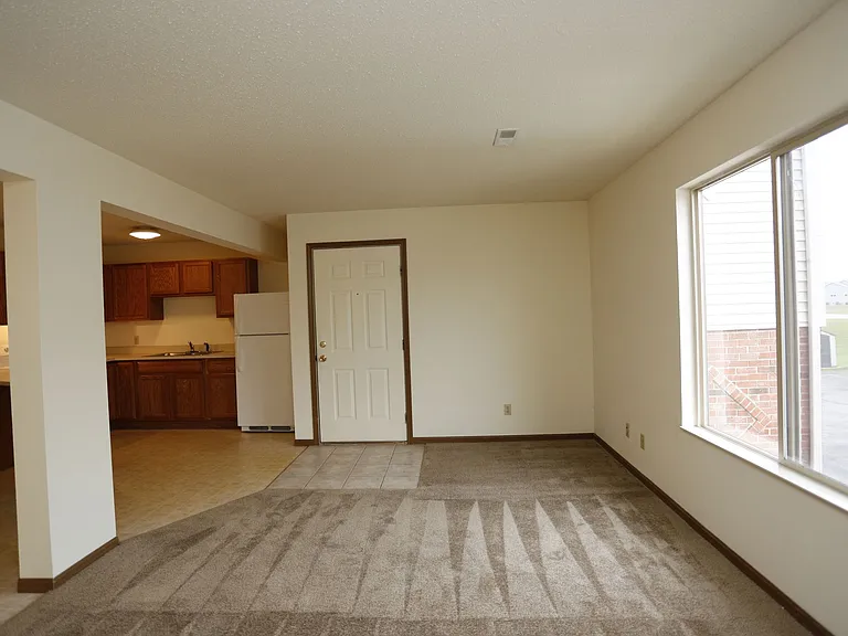 Prairie Ridge Apartments — Photo 10