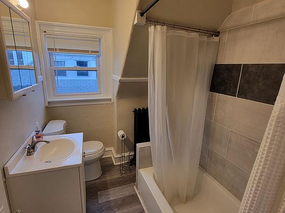 5th image of 1507 68th Ave Floor 3