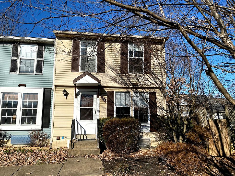 1st image of 305 Essex St