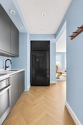 Kitchen, photo 1