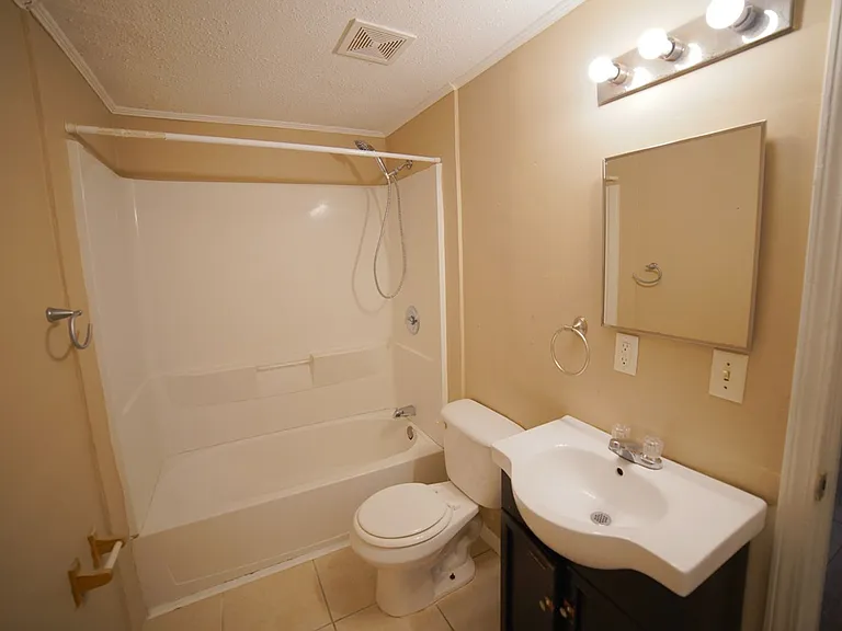 3424 Orlando Dr — Photo 9