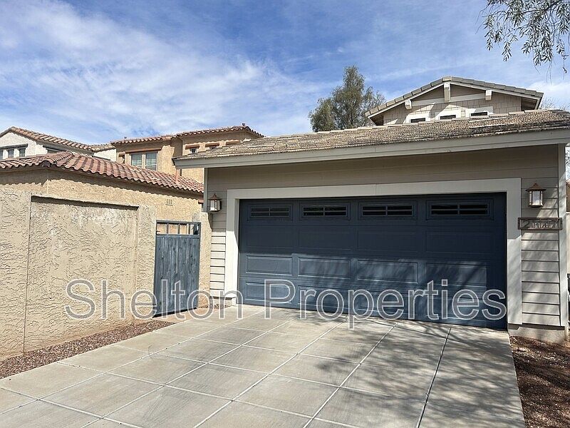 1st image of 21147 W Glen St