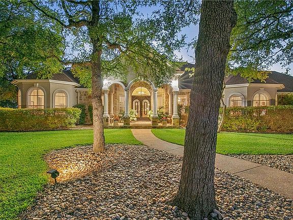 3rd image of 105 Buena Vista Dr
