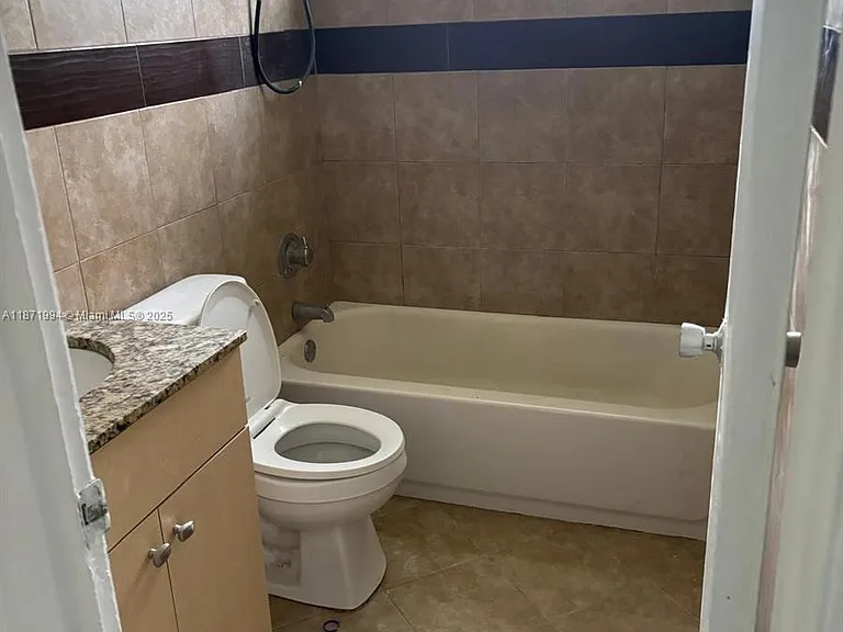 5100 NW 23rd Ave #1 — Photo 5