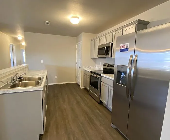503 W Christopher Dr #A — Photo 6