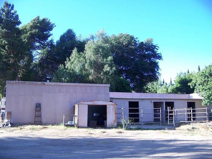 2nd image of 800 W Valley Pkwy Ste 203