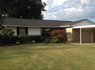 620 Cass Ave, Moore, OK 73160