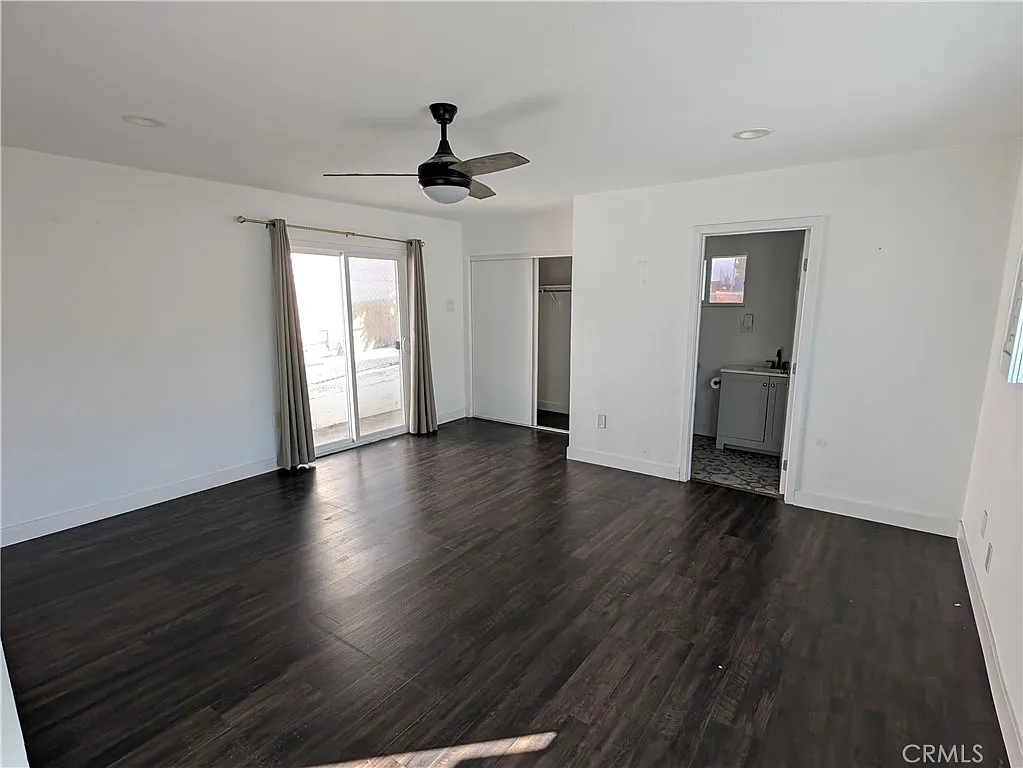 2 bed, 968 sqft, $3,500 — Photo 3