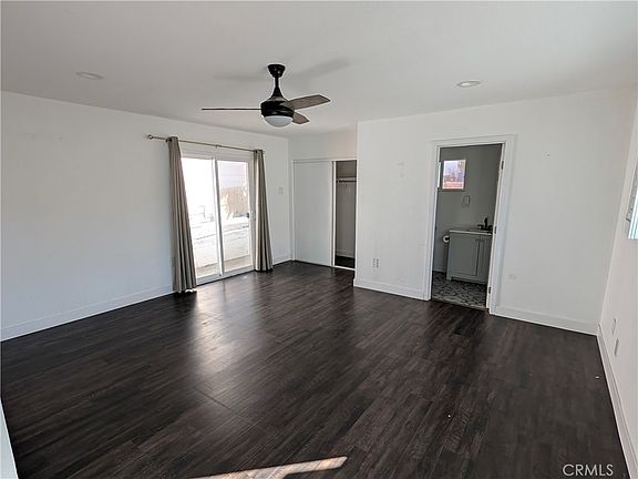 3rd image of 3122 Malabar St