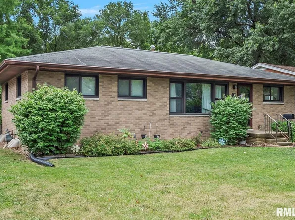 34 Monica Ln, Grandview, IL 62702