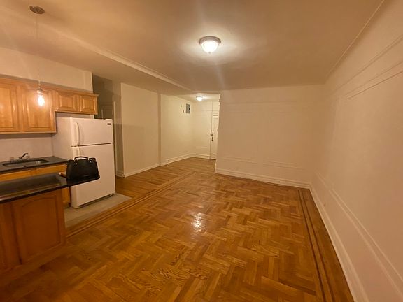 3rd image of 43-30 46th St #44