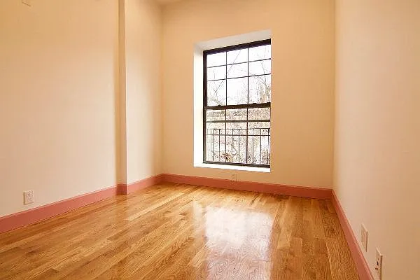 Rented by null | media 57