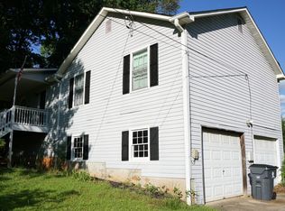 167 Landing Ln, Powder Springs, GA 30127