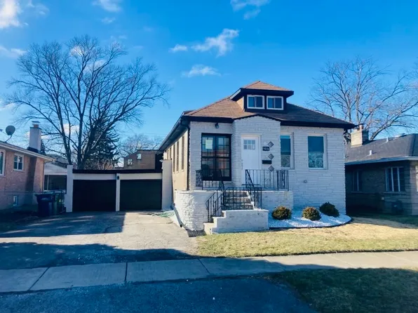 9406 S Spaulding Ave, Evergreen Park, IL 60805