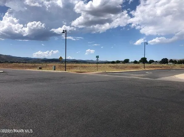 8391 E Eastridge Dr, Prescott Valley, AZ 86314