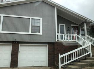 16400 E 49th Ter, Kansas City, MO 64136