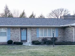 3232 Suncrest Dr, Danville, IL