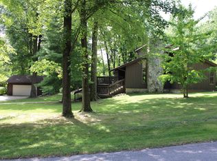 816 N West Dr, Oakland City, IN 47660