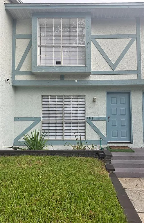 2 bed, 1.5 bath, 1007 sqft, $1,800 — Photo 1