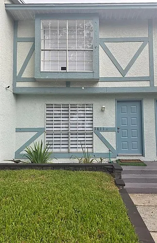 1811 Bentley Blvd Photo 1